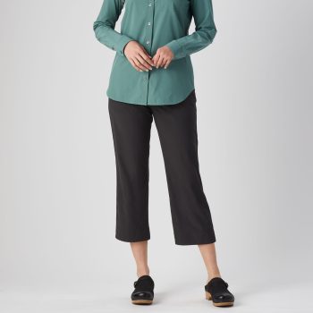 Women's Nine to Fine Synthetic Pull-On Capris